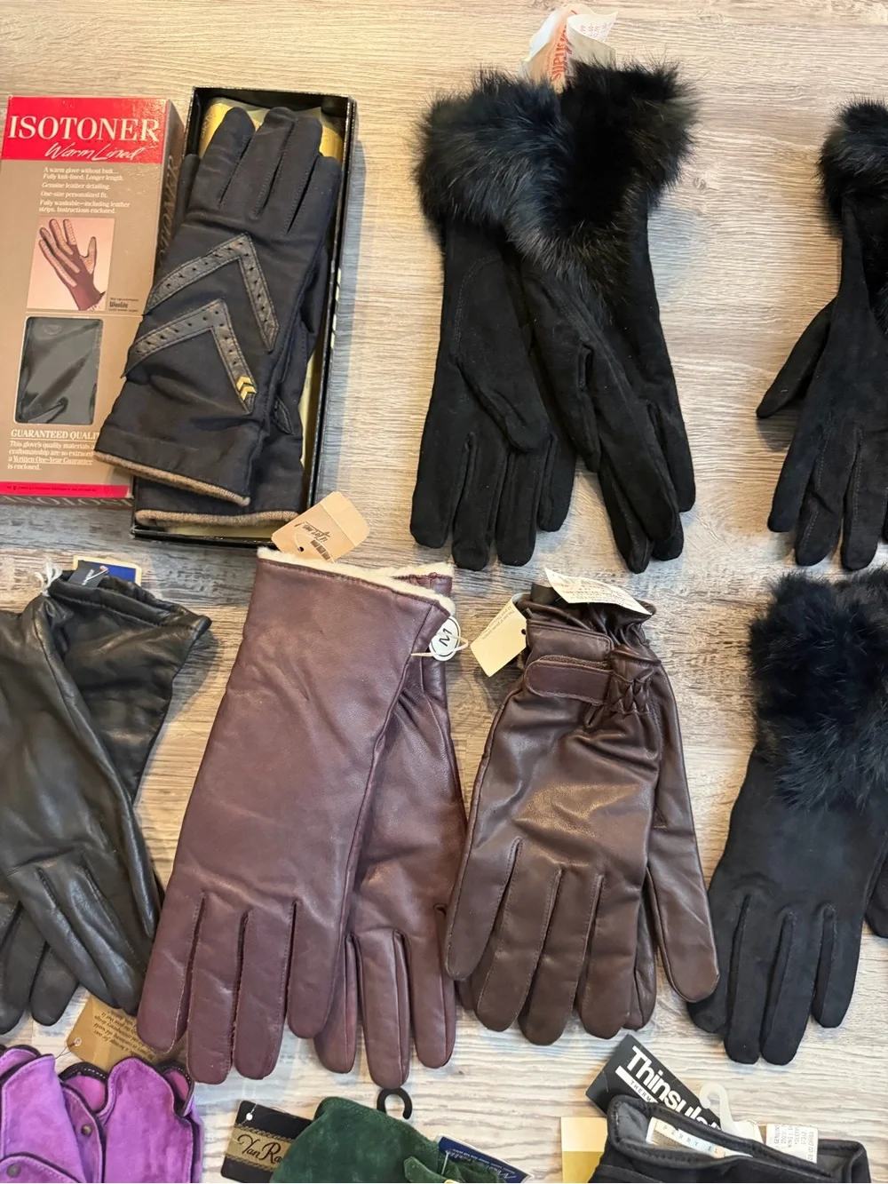 15 Pairs Vintage Women’s Gloves Lot NEW NOS Leather Suede Isotoner Fur Trim